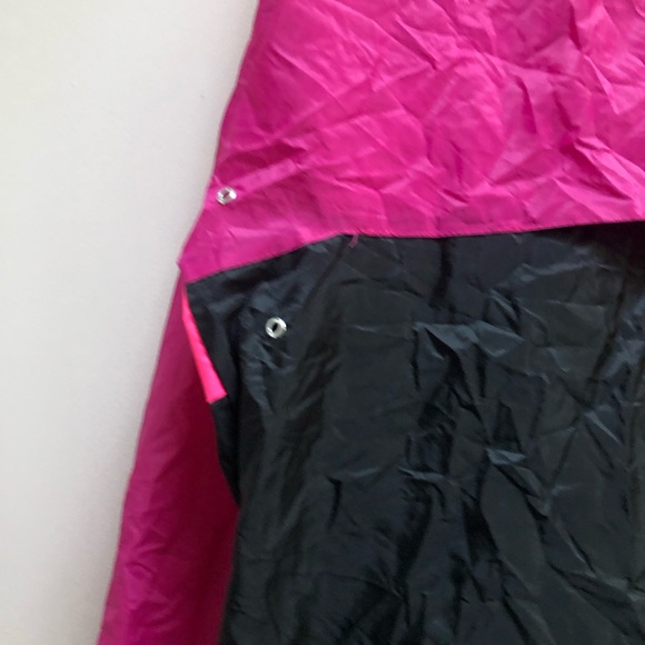 VINTAGE K-WAY WINDBREAKER PACKABLE JACKET - Picture 5 of 9